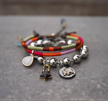 Cargar imagen en el visor de la galería, PULSERA ESFERAS DE PLATA