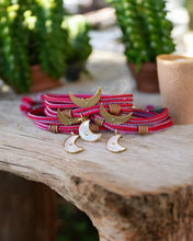 Cargar imagen en el visor de la galería, DOS LUNAS BRACELET