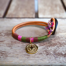 Cargar imagen en el visor de la galería, PULSERA MI CAMINO