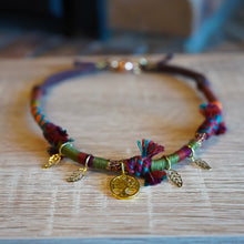 Cargar imagen en el visor de la galería, OTOÑO EN ESPAÑA CHOKER