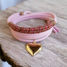 Cargar imagen en el visor de la galería, PULSERA CORAZÓN DE ORO