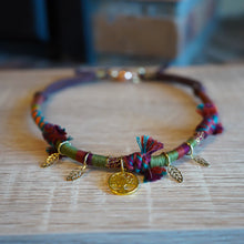 Cargar imagen en el visor de la galería, OTOÑO EN ESPAÑA CHOKER