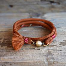 Cargar imagen en el visor de la galería, PULSERA AZURE GRACE