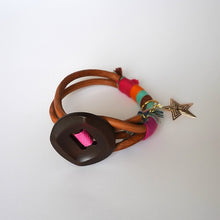 Cargar imagen en el visor de la galería, PULSERA ESTRELLA ARCOÍRIS