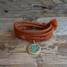 Cargar imagen en el visor de la galería, PULSERA AZURE GRACE