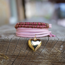 Cargar imagen en el visor de la galería, PULSERA CORAZÓN DE ORO