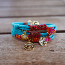 Cargar imagen en el visor de la galería, PULSERA DE SIETE PENDIENTES