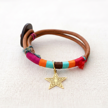 Cargar imagen en el visor de la galería, PULSERA ESTRELLA ARCOÍRIS