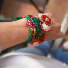 Cargar imagen en el visor de la galería, BEAUTIFUL SOUL BRACELET