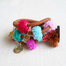 Load image into Gallery viewer, Pompom BRACELET