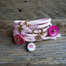 Cargar imagen en el visor de la galería, PULSERA ROSA VINTAGE

