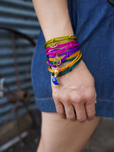 Load image into Gallery viewer, AIR PURPLE BRACELET
