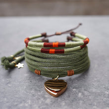 Cargar imagen en el visor de la galería, PULSERA CORAZÓN ROSA
