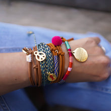 Load image into Gallery viewer, FOREVER LOVE BRACELET

