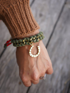 HORSESHOE CHUNKY BRACELET