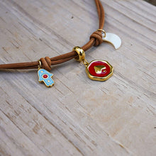 Load image into Gallery viewer, RED HEART CHOCKER

