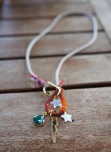 Cargar imagen en el visor de la galería, LIGHTNING NECKLACE
