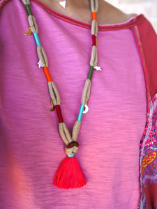 COLORFUL GUAVA NECKLACE