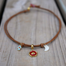Load image into Gallery viewer, RED HEART CHOCKER
