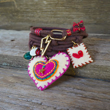 Cargar imagen en el visor de la galería, ISA HEART BRACELET
