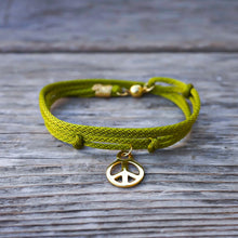 Load image into Gallery viewer, PEACE GREEN BRACELET
