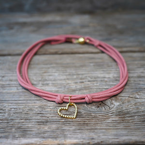 PINK HEART CHOKER