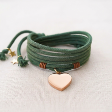 Cargar imagen en el visor de la galería, PULSERA CORAZÓN ROSA
